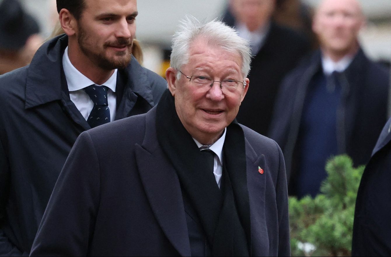 Sir Alex Ferguson indlagt efter ubehag på Old Trafford – nu i bedring