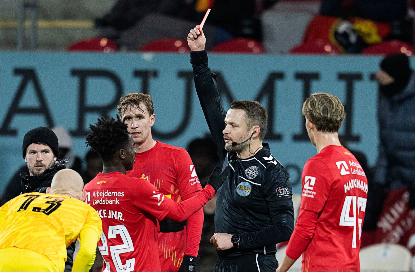 FCN får medhold: Dommer tog fejl ved rødt kort