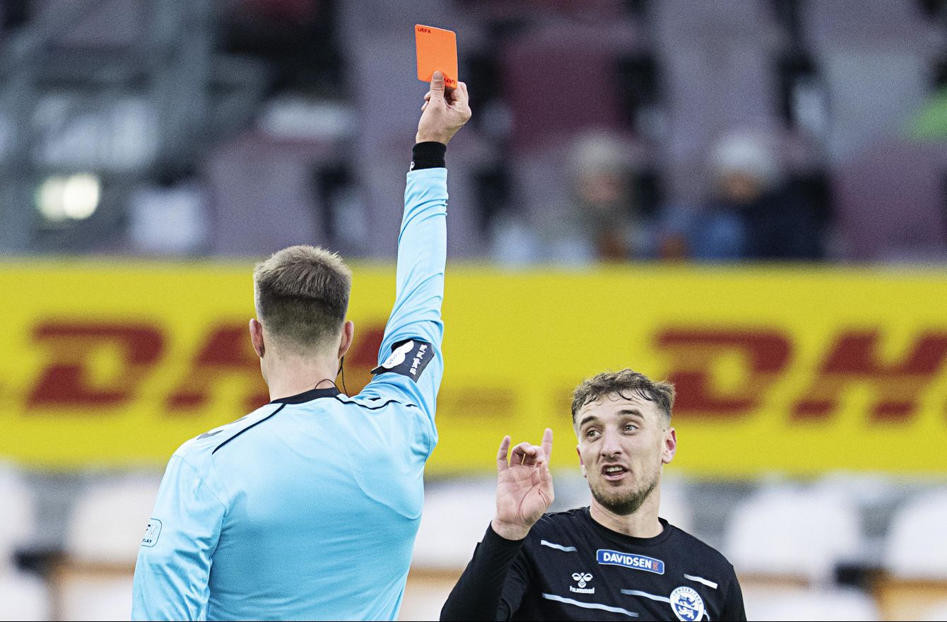 Nørgaard om rødt kort: Det havde været skørt