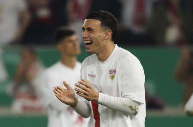 Stuttgart køber Leicester-profil fri