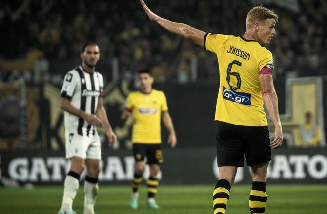 Super League -Jens Jønsson har fået ny cheftræner