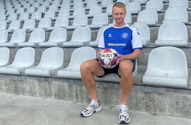 2. division -Fremad Amager forlænger med Mads Julø