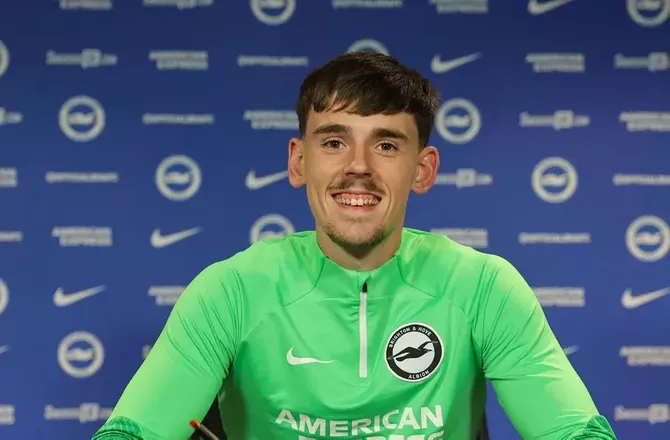 Premier League -Brighton henter 19-årig keeper