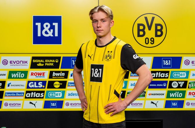 Bundesliga -Officielt: Dortmund henter Svensson i FCN