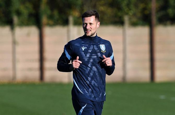 Championship -Sheffield Wednesday skriver med Liam Cooper