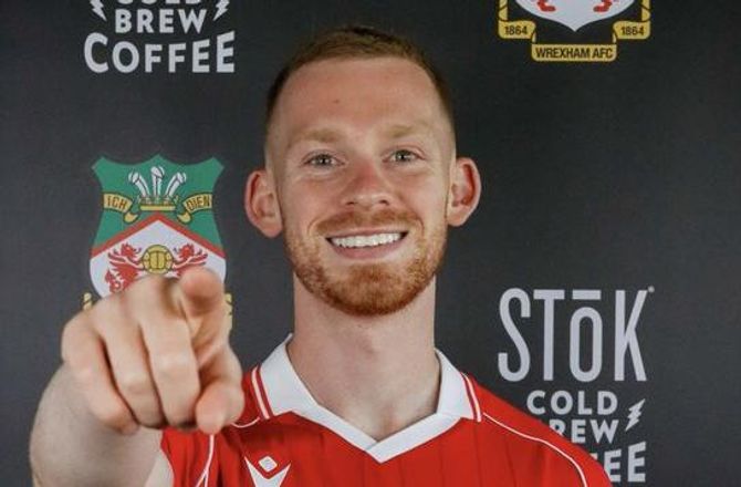 Championship -Wrexham henter Forest-midt