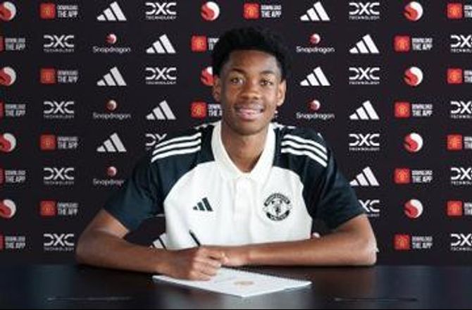 Premier League -United henter Enzo Kana-Biyik
