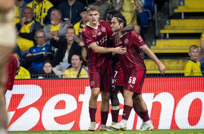 3F Superliga -Victor Bak og Simsir snupper FCM-priser