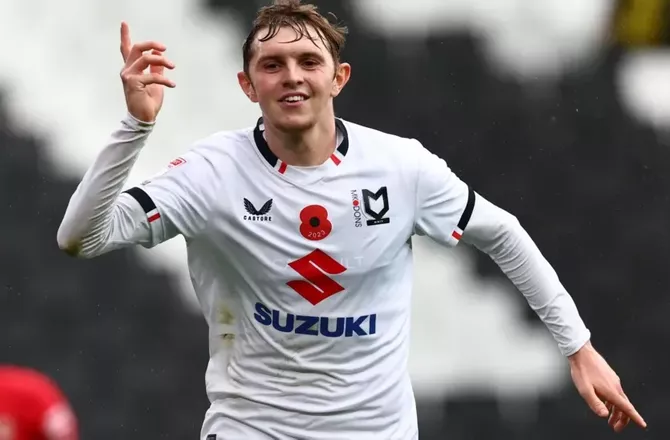 Jupiler Pro League -Gent henter Max Dean