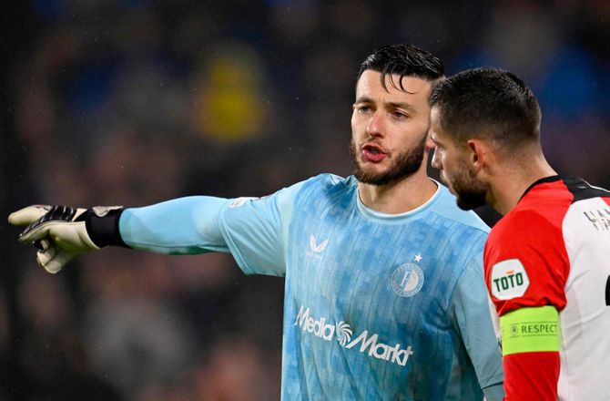 Feyenoord -Feyenoord må undvære keeper sæsonen ud