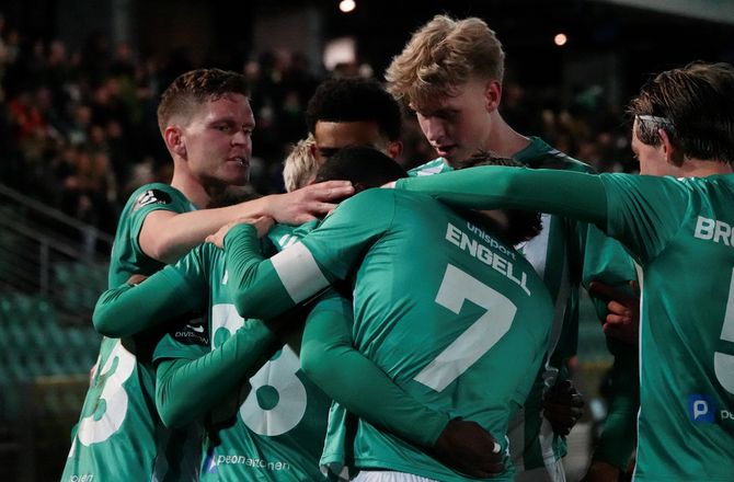 2. division -AB belønner målfarlig kantspiller