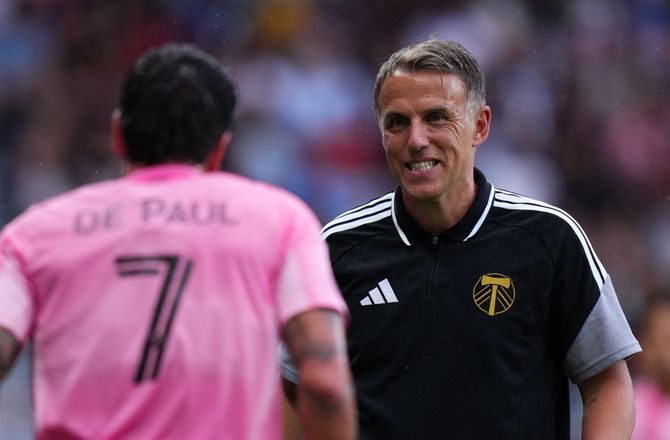 Major League Soccer -Phil Neville færdig i MLS-klub