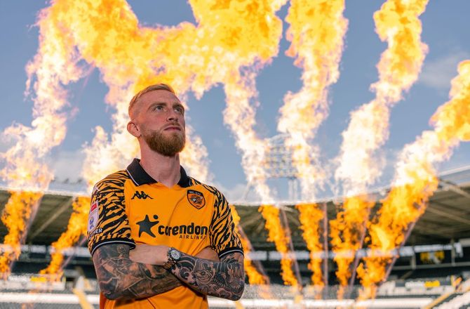 Championship -Hård konkurrence: Hull henter Oli McBurnie