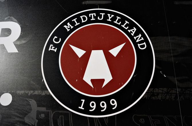 Danmark U17 -Ung FCM-duo får drøm opfyldt: Kæmpestort