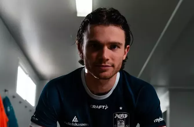 3F Superliga -AGF henter Magnus Knudsen 