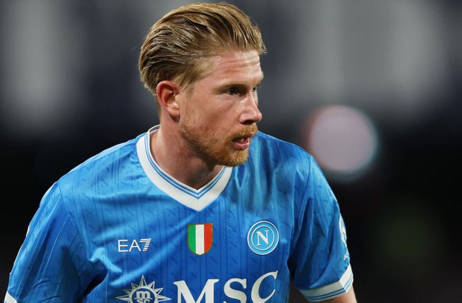 Serie A -Uvis fremtid: De Bruyne vil tale med Napoli