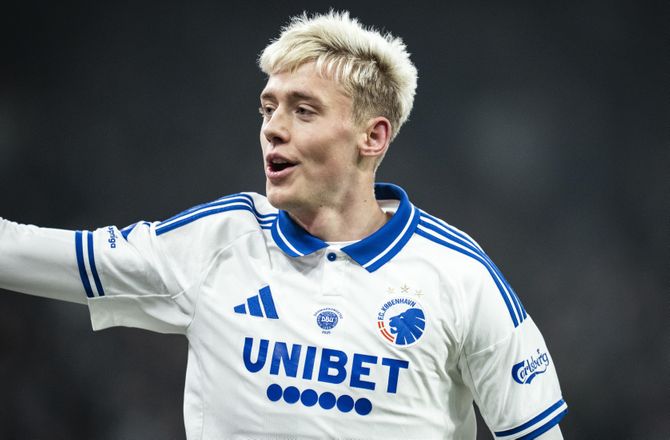3F Superliga -Dadason afviser bejlere: Jeg fokuserer kun på FCK