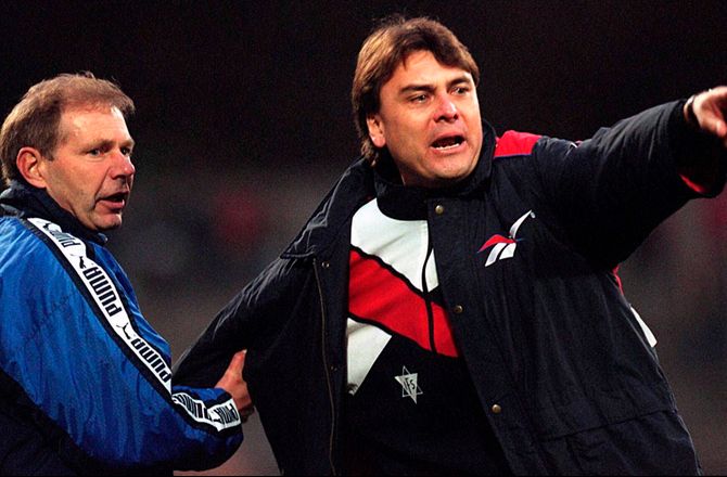 3F Superliga -Steinlein samlede ind til travhest på fly