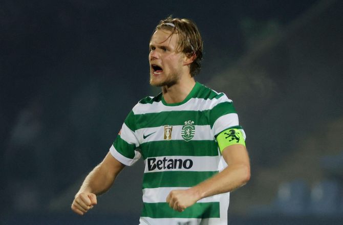 Primeira Liga -Tre på stribe: Hjulmand på årets hold