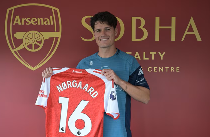 Premier League -Zorniger er stolt af Nørgaard: Har sendt ham en besked