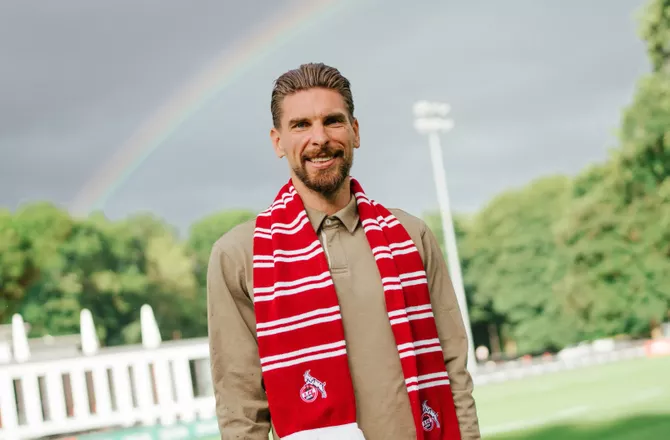 Bundesliga -Ron-Robert Zieler skifter hjem til Köln
