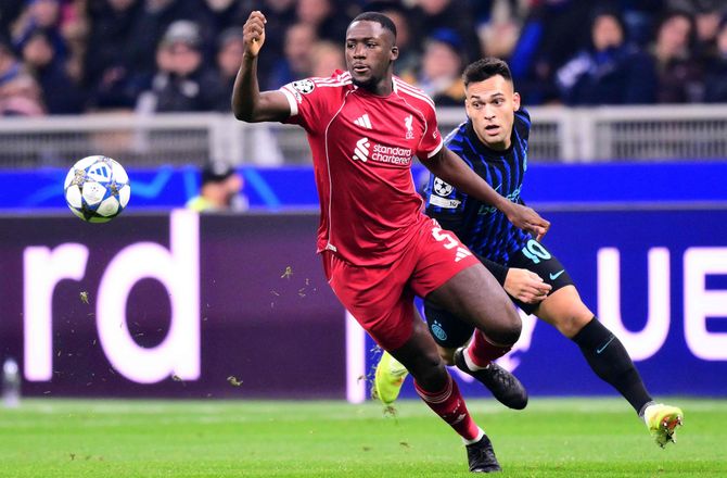 International -Konaté forlader Liverpool