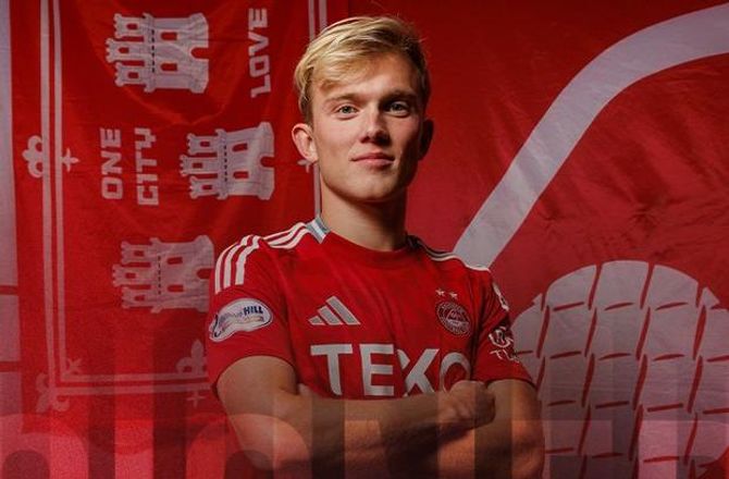 Premiership -Mulig lyndebut: Aberdeen-dansker har fået arbejdstilladelse 