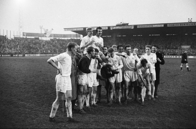 Danmarksserien -Ikoniske B1909 reddet fra konkurs