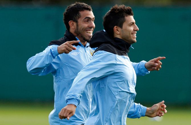 Copa Argentina -Tevez åbner for Aguero-retur: Han er velkommen
