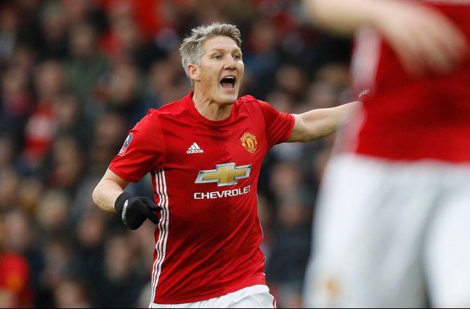 Premier League -Mourinho smed Schweinsteiger af holdet: Trænede med U16