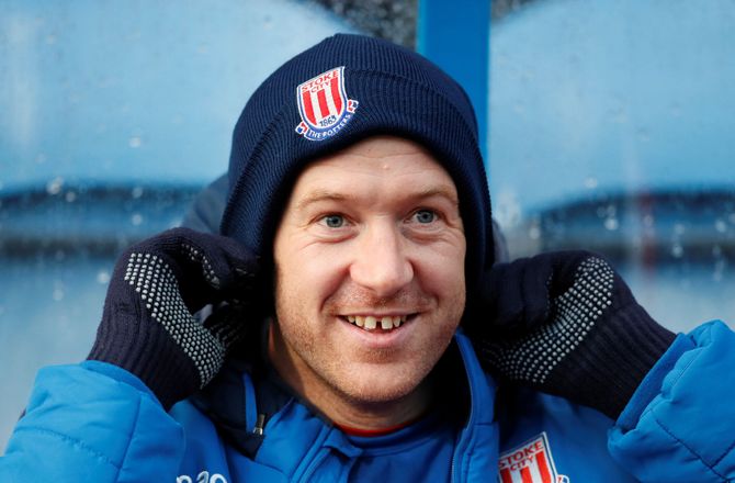 League 2 -Charlie Adam får sparket i Fleetwood