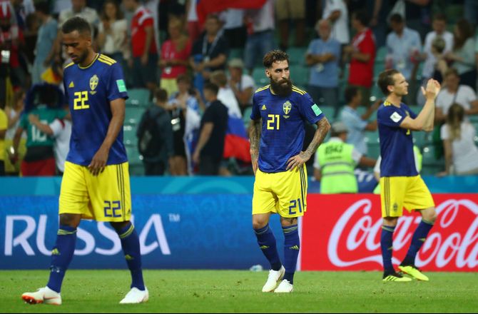 Allsvenskan -Jimmy Durmaz langer ud efter AIK: Modarbejdet af trænerne
