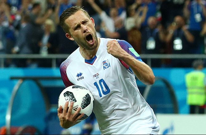 EM -Gylfi fik varm velkomst i islandsk comeback: Aldrig oplevet lignende