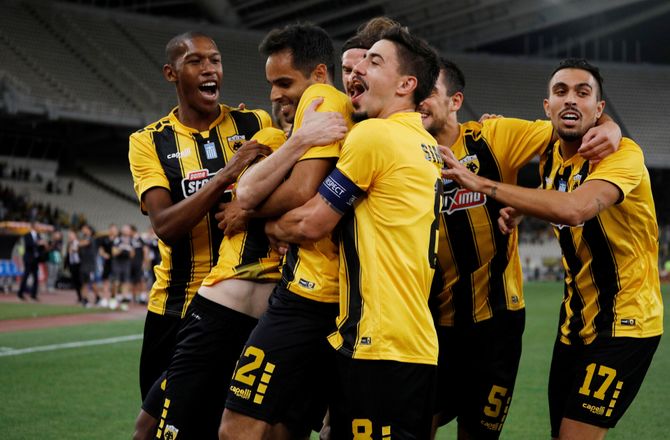 CL -Vanvittigt overtids-comeback sikrede AEK CL-avancement