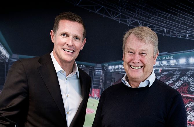 VM kval. UEFA -DBU ærer Hareide: Et varmt og lunt menneske