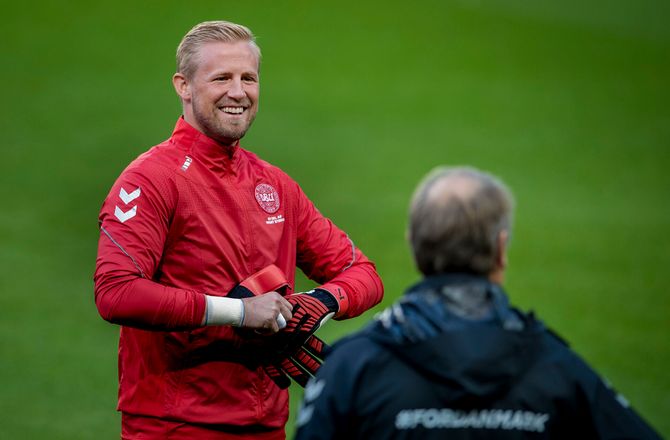VM kval. UEFA -Kasper Schmeichel er tilbage på årets hold