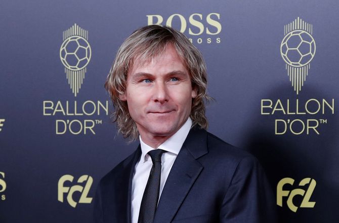 VM kval. UEFA -Pavel Nedved bliver fodboldboss i Tjekkiet