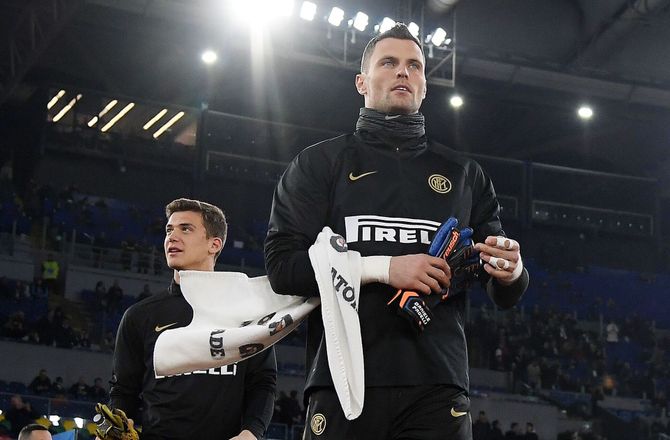 Serie A -Inter sender ung keeper på græs i Venezia