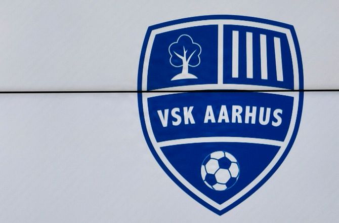 CampoBet 2. division -2. div-overblik: FA 2000 stak kæp i hjulet på VSK Aarhus