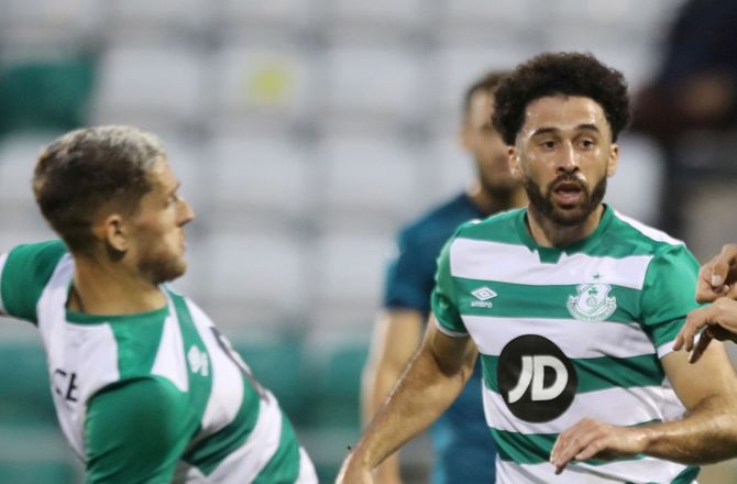 Shamrock Rovers -Dominans i Irland - vinder mesterskabet for fjerde år i træk