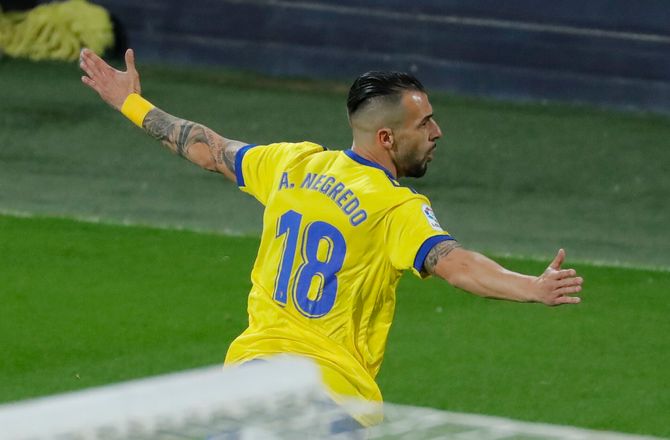 La Liga -Negredo tager endnu en tørn i Cadiz