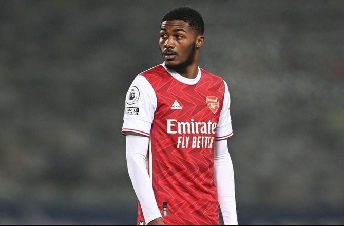Ligue 1 -Tidligere Arsenal-midt meldes på plads i Lyon