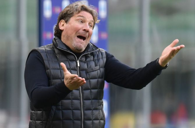 Cremonese -Serie A-oprykker tager afsked med træner