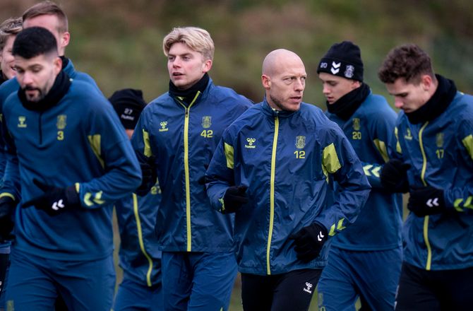 Danmarksserien -Michael Lumb slår fast: Misset oprykning vil være en fiasko