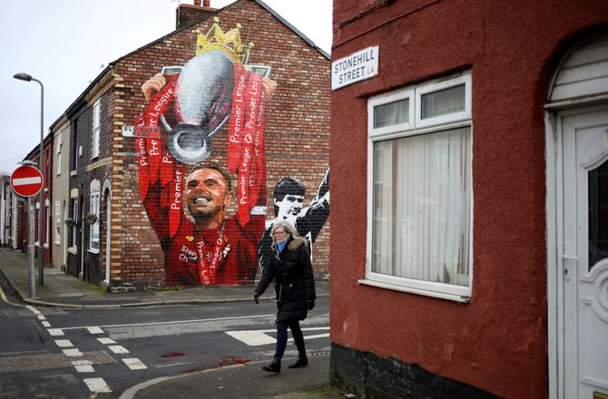 3F Superliga -Liverpool-koryfæet Alan Hansen udskrevet fra hospitalet