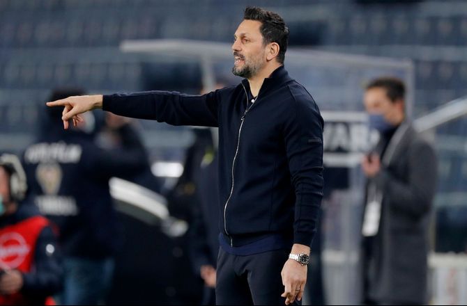 Championship -Efter forfærdelig start: Cardiff fyrer Erol Bulut