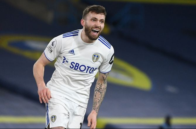Championship -Efter skrækskade: Leeds-legende stopper karrieren