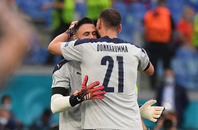 Ligue 1 -Medie: Italiensk EM-vinder kan afløse Schmeichel i Nice