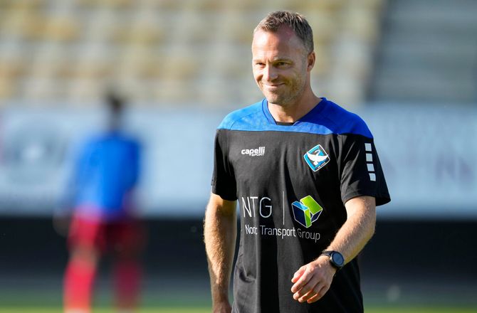 Danmark -Lars Jacobsens nye job: Bliver chef for landsholdet