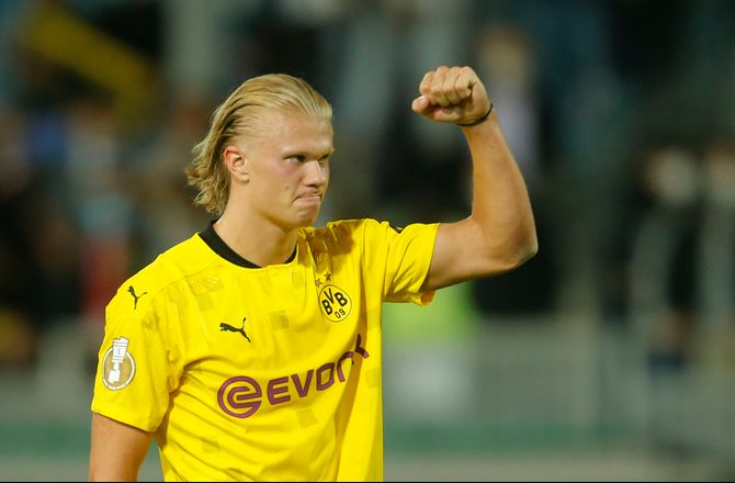 DFB Pokal -Bjarke Jacobsen fik vild ilddåb mod BVB-stjerner: Erling Haaland var skidesur